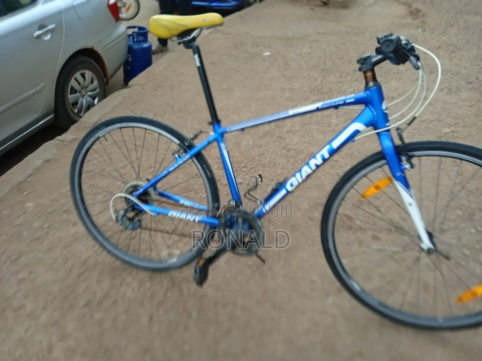 Sports Bike Giant Escape Brand Size 28