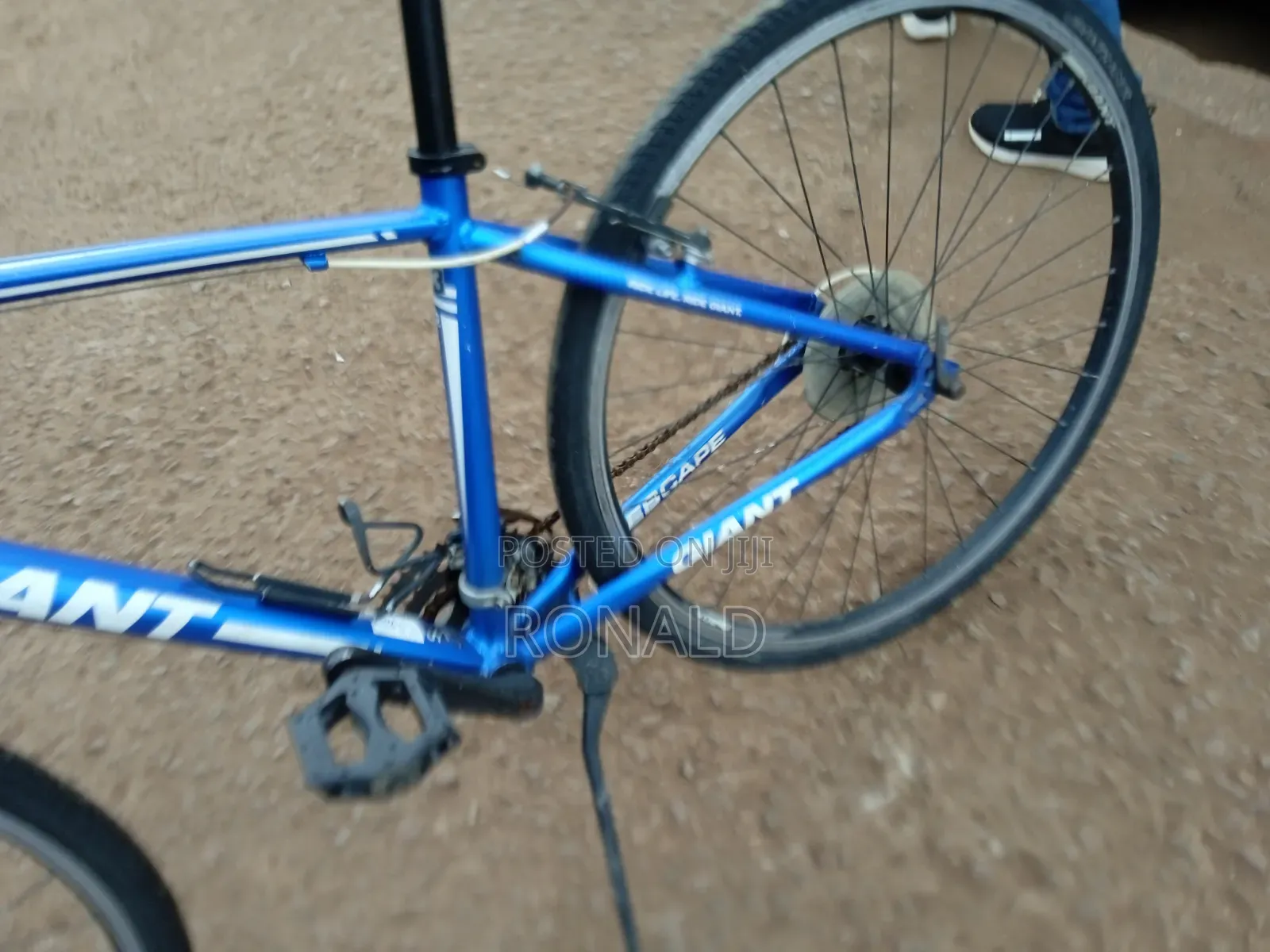 Sports Bike Giant Escape Brand Size 28