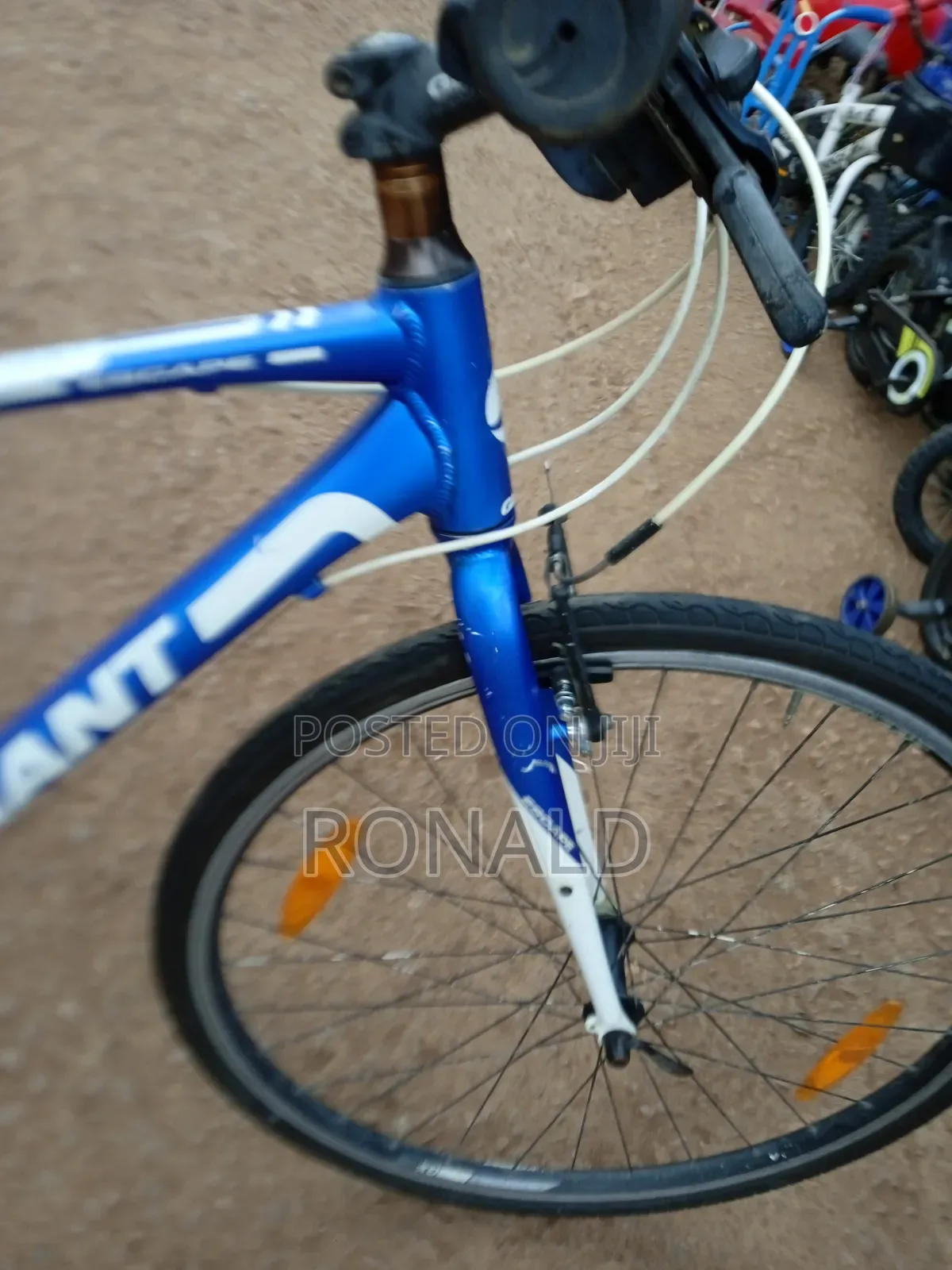 Sports Bike Giant Escape Brand Size 28