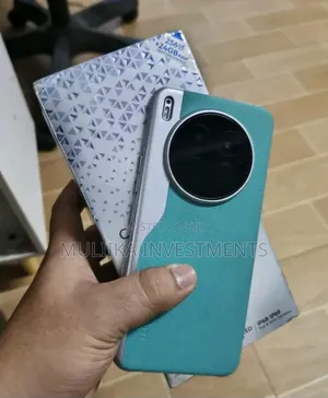 New Tecno Camon 40 Pro 5G 256 GB Green