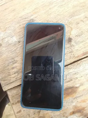 Samsung Galaxy S10 128 GB Blue