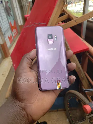 New Samsung Galaxy S9 64 GB Purple