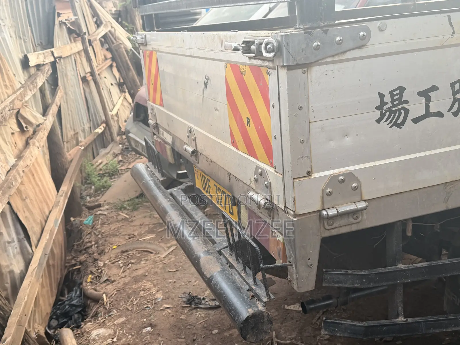 Mitsubishi CANTER 1993 Black