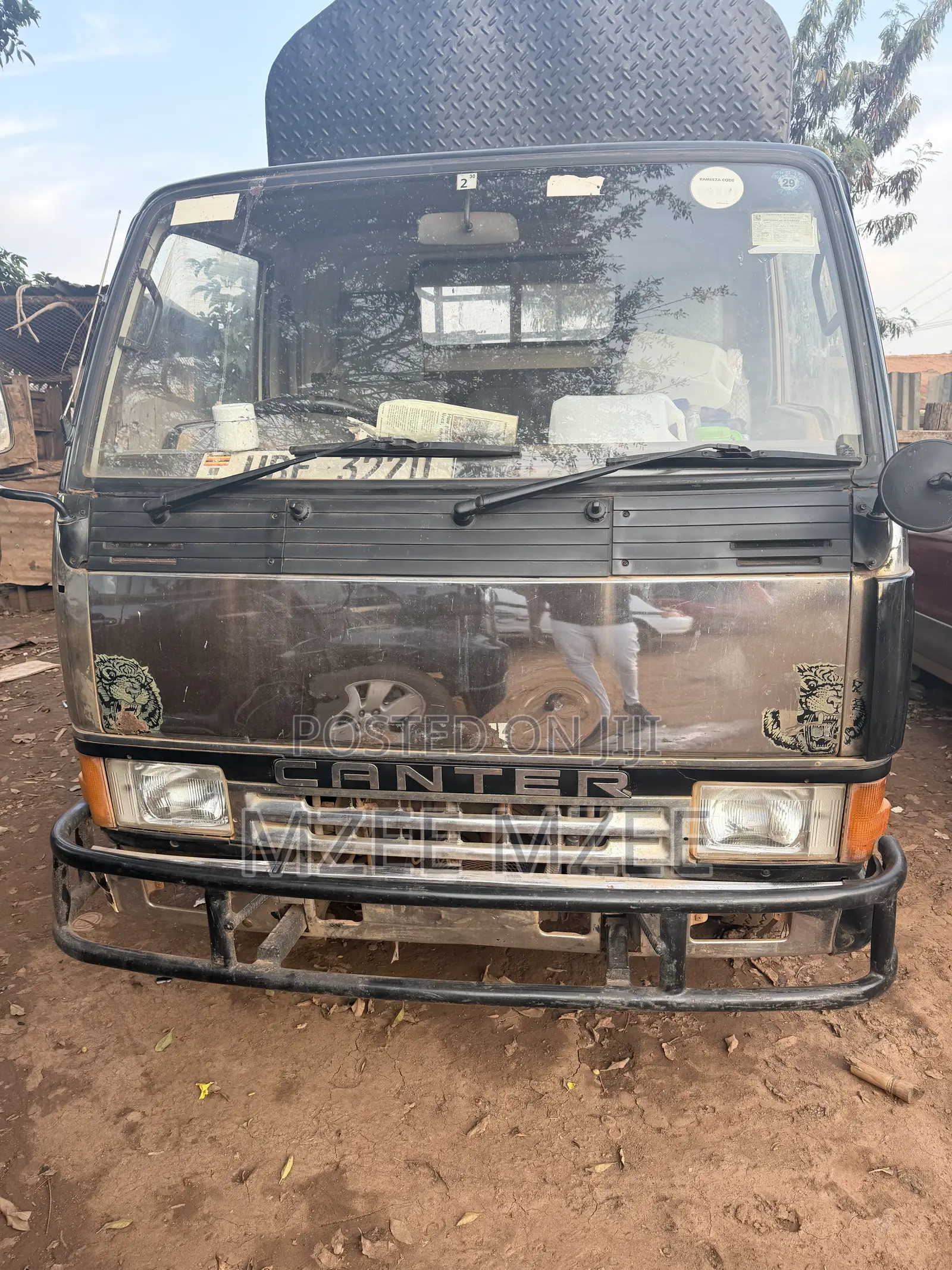 Mitsubishi CANTER 1993 Black