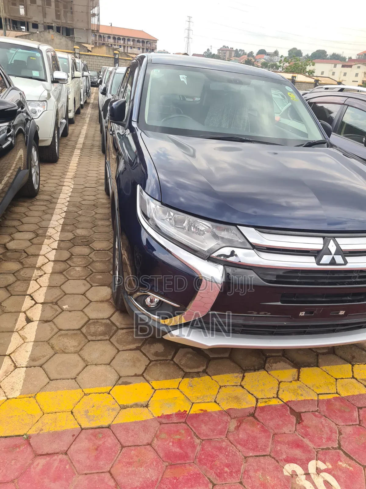 Mitsubishi Outlander 2017 Blue