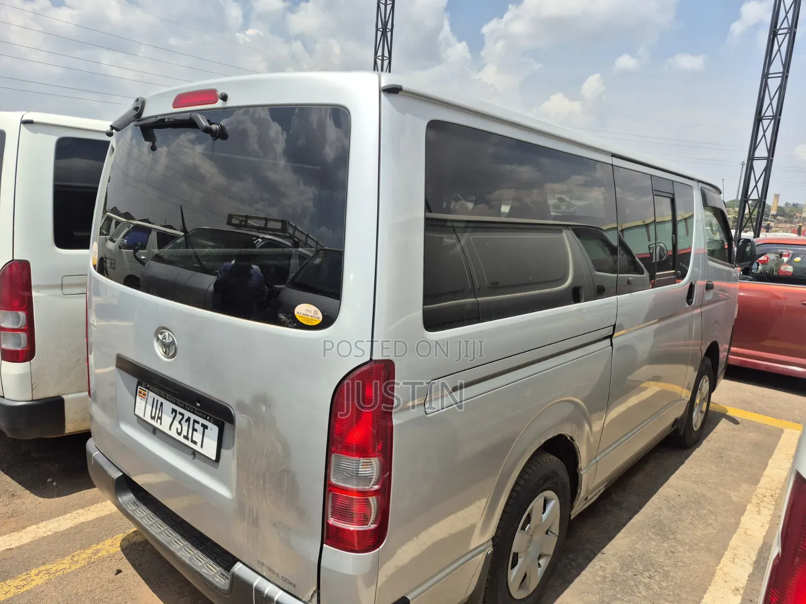 Toyota HiAce 2012 Silver