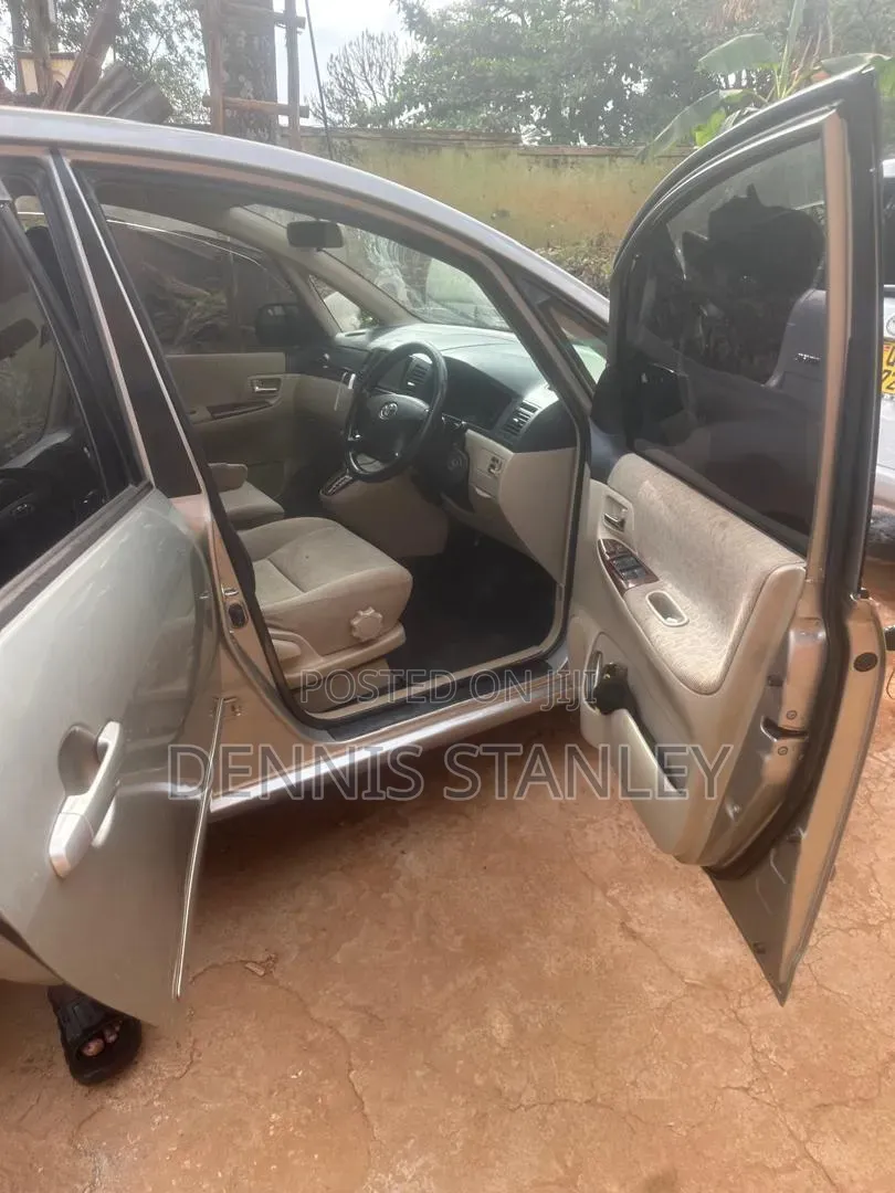 Toyota Corolla Spacio 1.5 X 2009 Gray