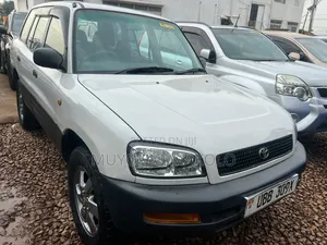 Toyota RAV4 Automatic 2000 Gray