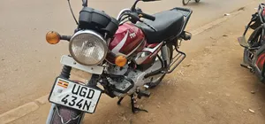 TVS HLX 125 2025 Red