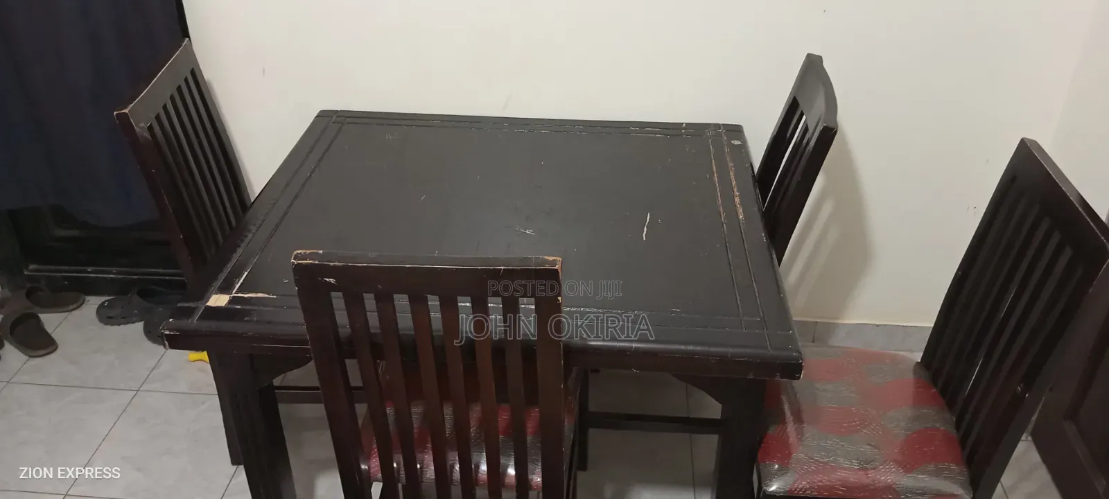 4 Seater Dining Table
