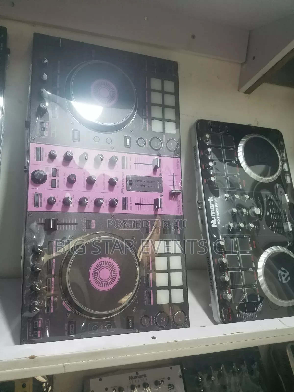 Pioneer Xs