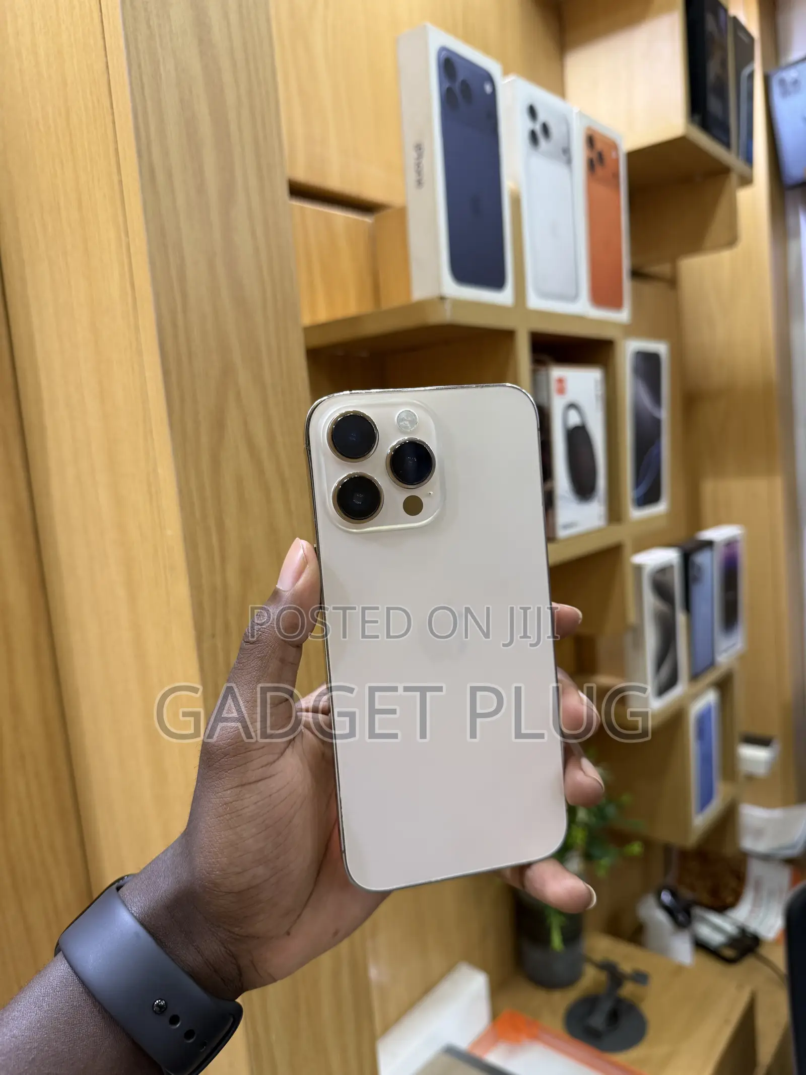 Apple iPhone 14 Pro Max 256 GB Gold