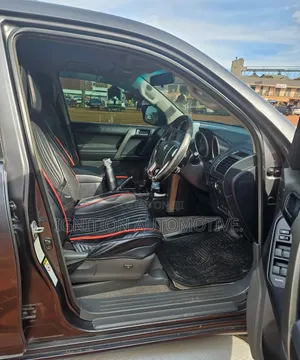 Toyota Land Cruiser 2014 Gray