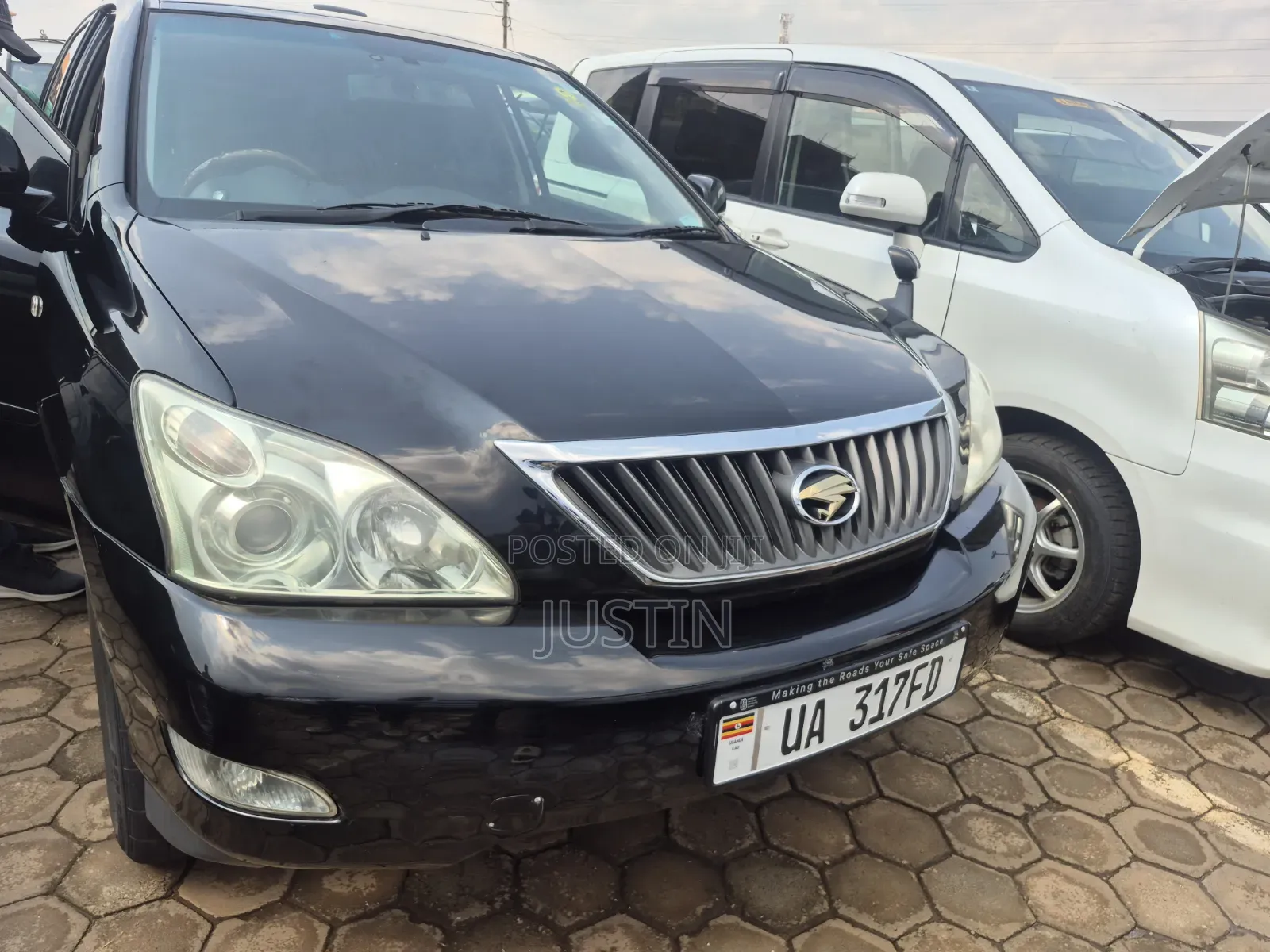 Toyota Harrier 2011 Black