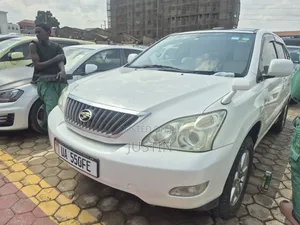 Toyota Harrier 2011 White