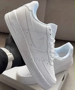 Nike Air Force 1 '07 "Triple White" Sneakers