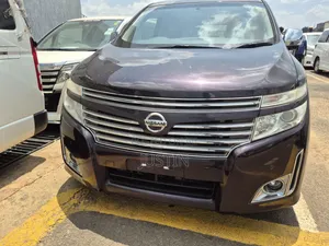 Nissan Elgrand 2013 Maroon