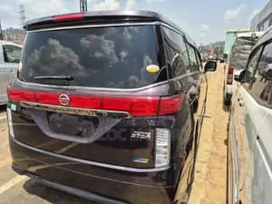 Nissan Elgrand 2013 Maroon