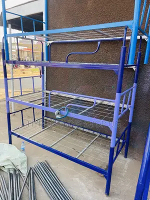 Brandnew 3/6 Tripple Metallic Deckerbed