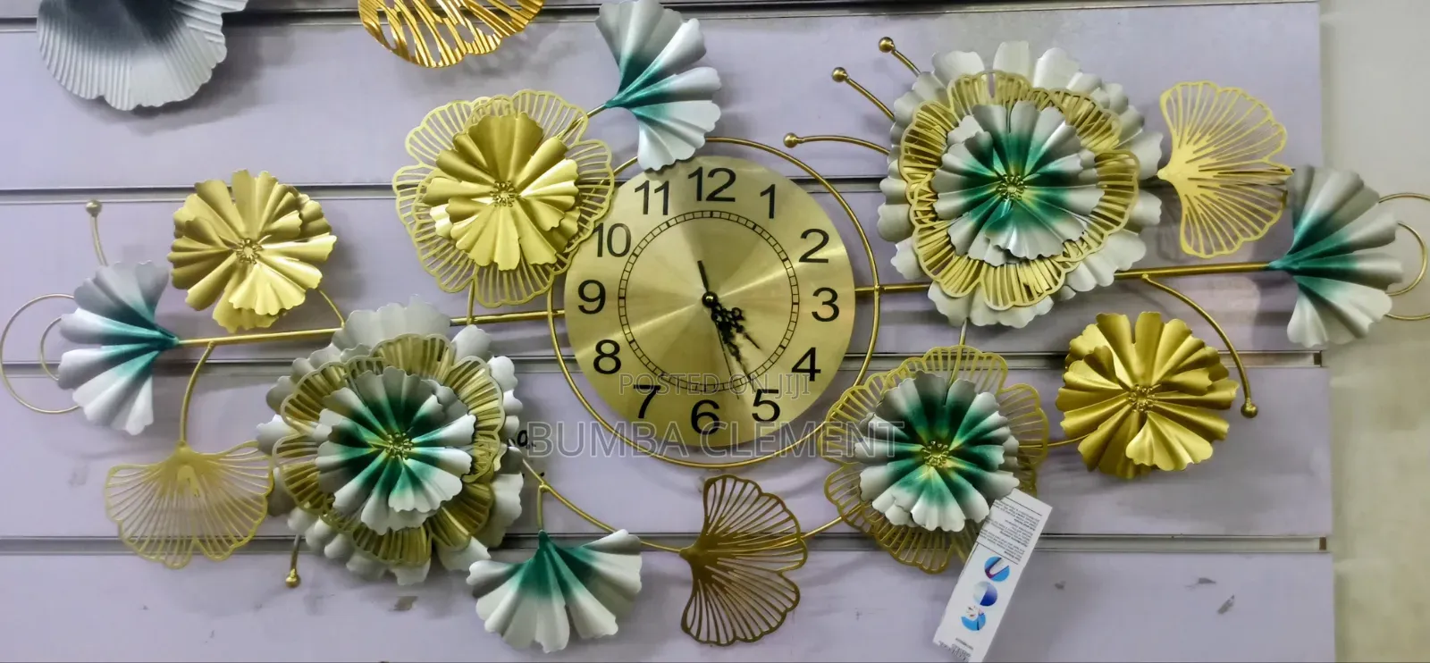 Golden Iron Beautiful Metal Clock Wall Decor Art