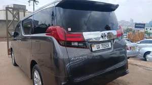 Toyota Alphard 2017 Gray