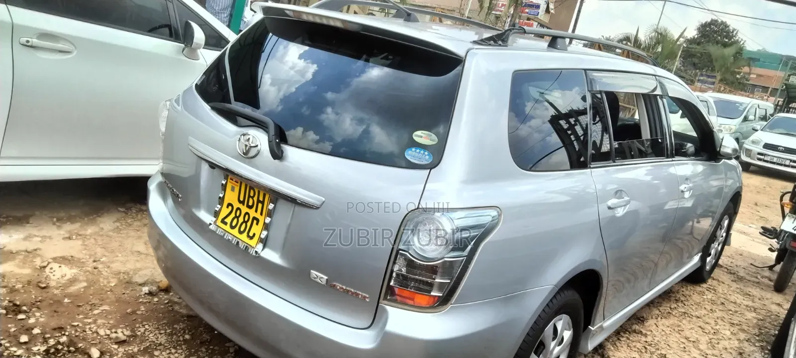 Toyota Corolla Fielder 2010 Silver
