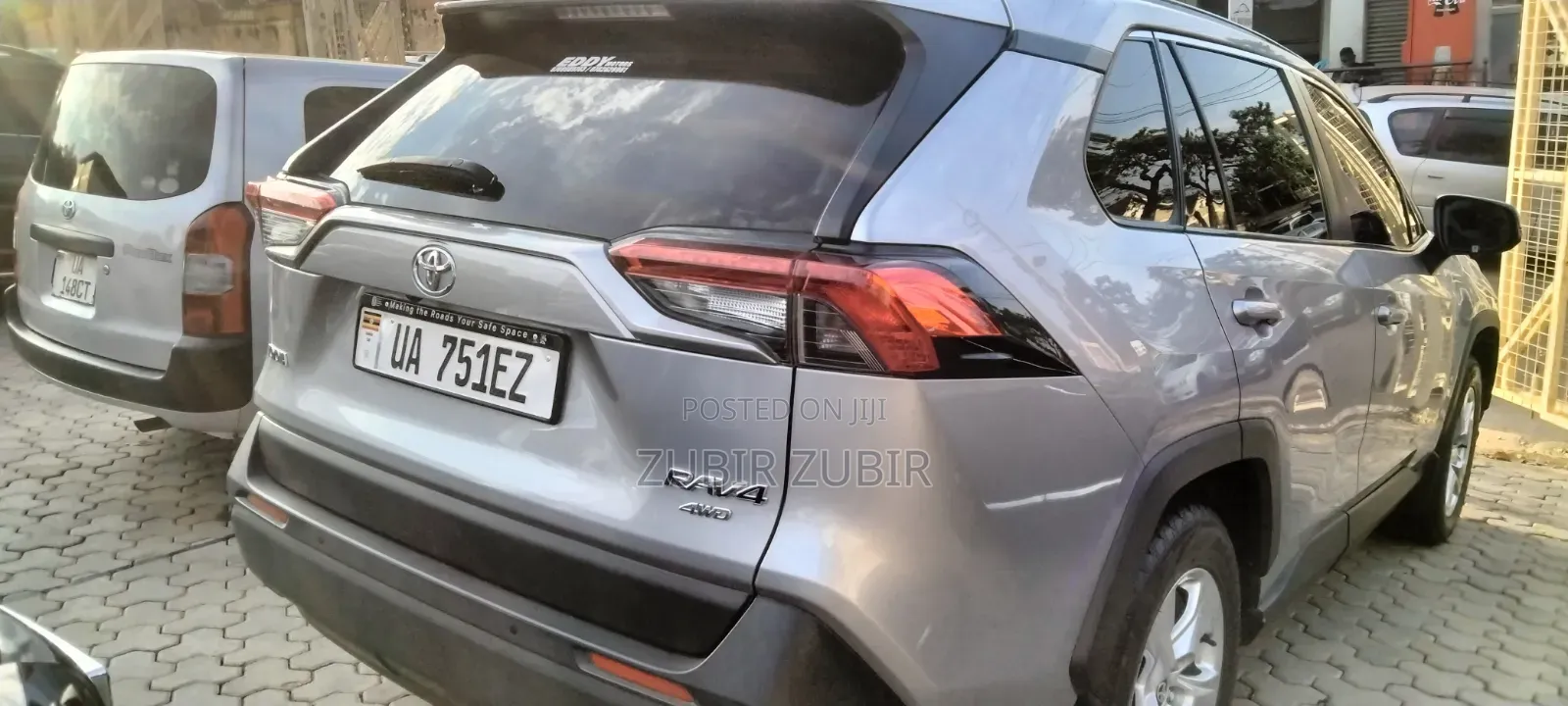 Toyota RAV4 2010 Silver