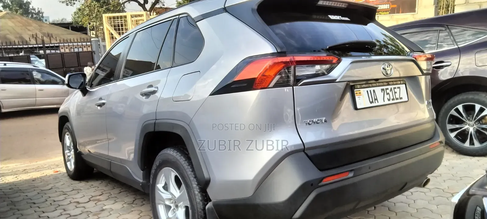 Toyota RAV4 2010 Silver