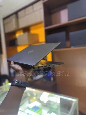 Laptop Dell Latitude 5300 8GB Intel Core i5 SSD 256GB