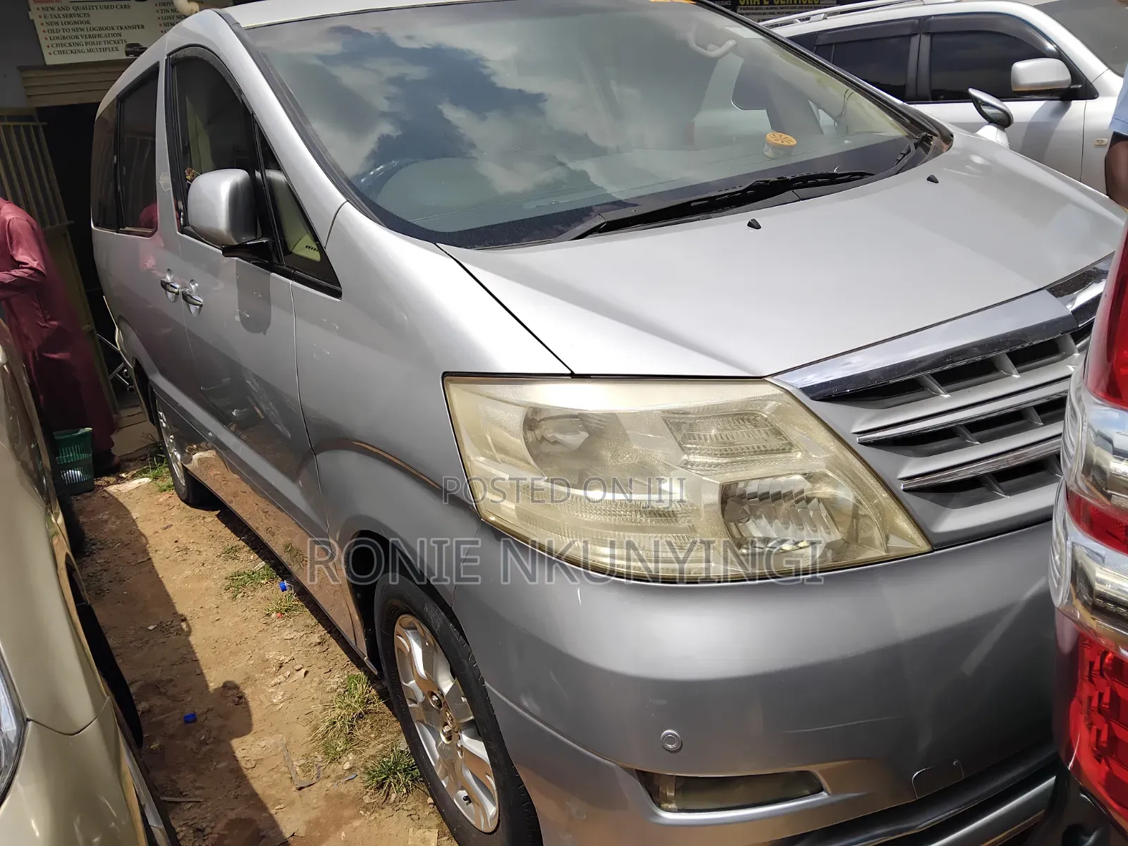 Toyota Noah 2007 Silver