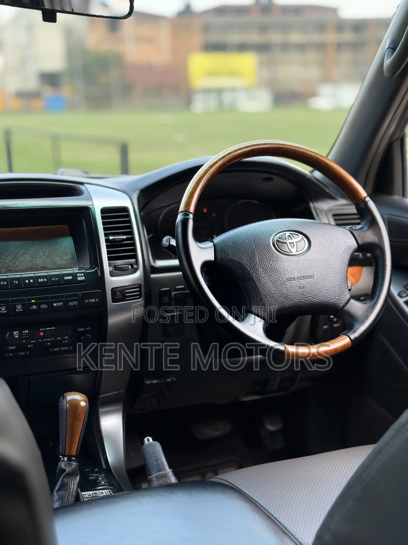 Toyota Land Cruiser Prado 3.0 D-4D 3dr 2005 Silver
