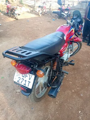Bajaj CT 125X 2023 Red