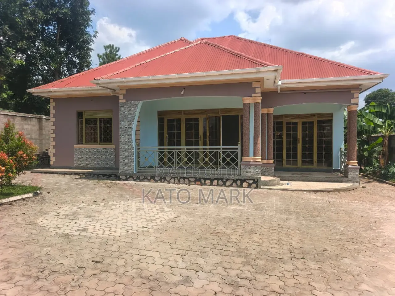 Furnished 3bdrm House in Nama, Mukono TC for sale