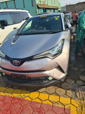 Toyota C-HR 2018 Silver