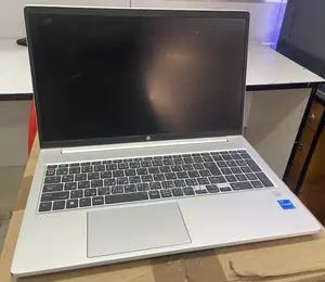 Laptop HP ProBook 450 G9 16GB Intel Core i5 SSD 512GB