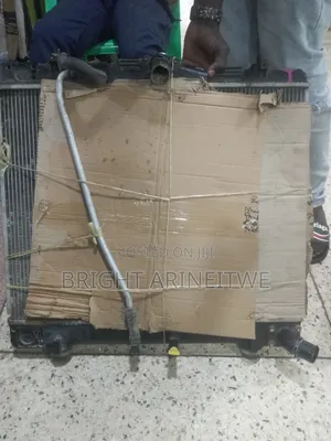Radiators for Toyota Hiace (Drone).