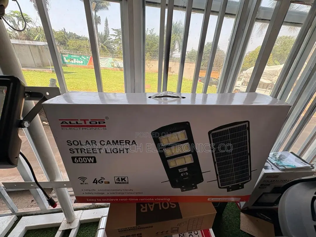 600W ALLTOP Outdoor Solar Street Light With CCTV With Inbuilt Battery