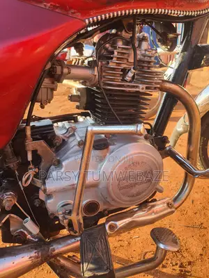 Bajaj Boxer 2015 Red