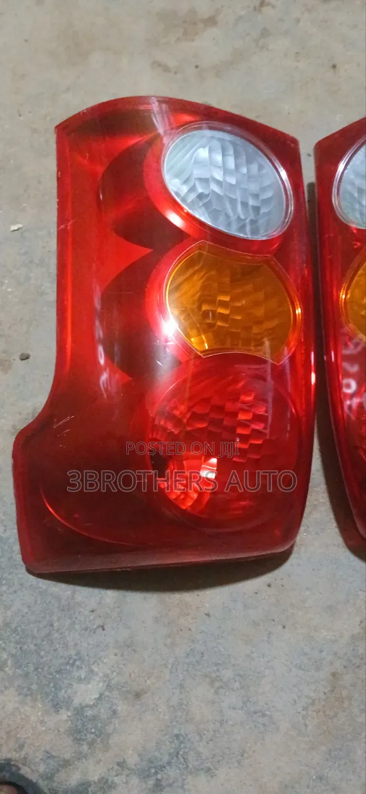 Raum Taillights (Newshape)