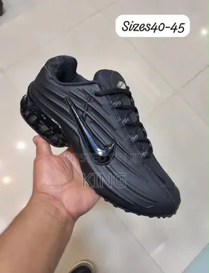 Nike Air Max Ultra Sneakers
