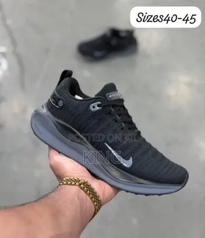 Nike ReactX Infinity Run 4 Shoes in a Black/Anthracite