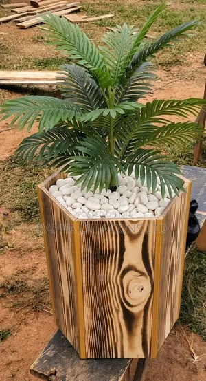 Wooden Flower Pots/Vases/Pots/Artificial Flowers/Plants