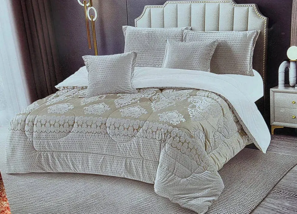 6 Piece 6*6 Jacquard Duvets