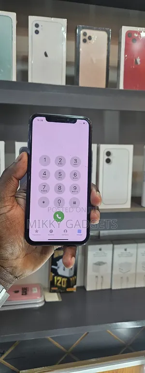 Apple iPhone X 64 GB Black