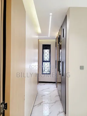 5bdrm Villa in Ssisa for sale