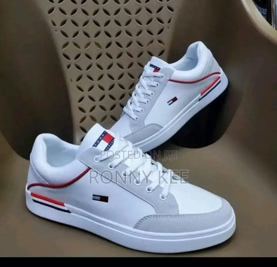 Off-White Sneaker Shoes