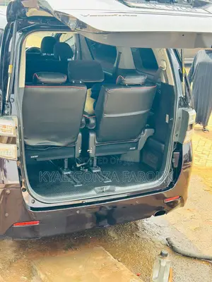 Toyota Vellfire 2014 Black