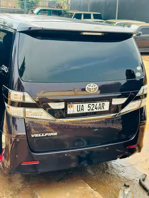 Toyota Vellfire 2014 Black