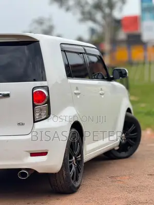 Toyota Corolla Rumion 2012 White