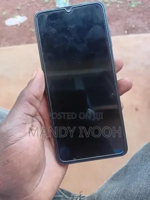 Samsung Galaxy A06 64 GB Black